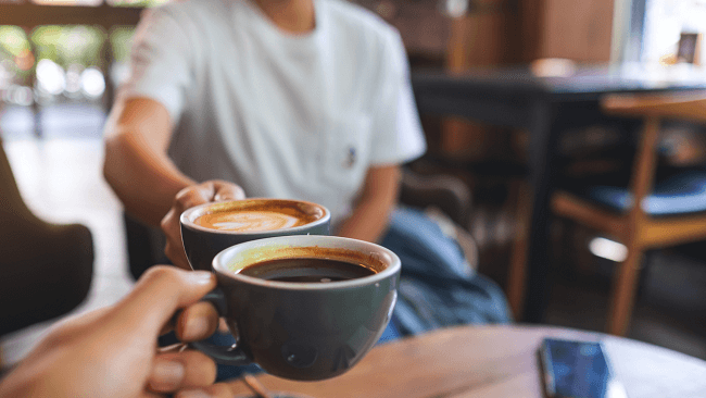 カフェヘビーユーザーは全体の15％…カフェへ行く理由は、コーヒーが好きよりも「〇〇」できるから